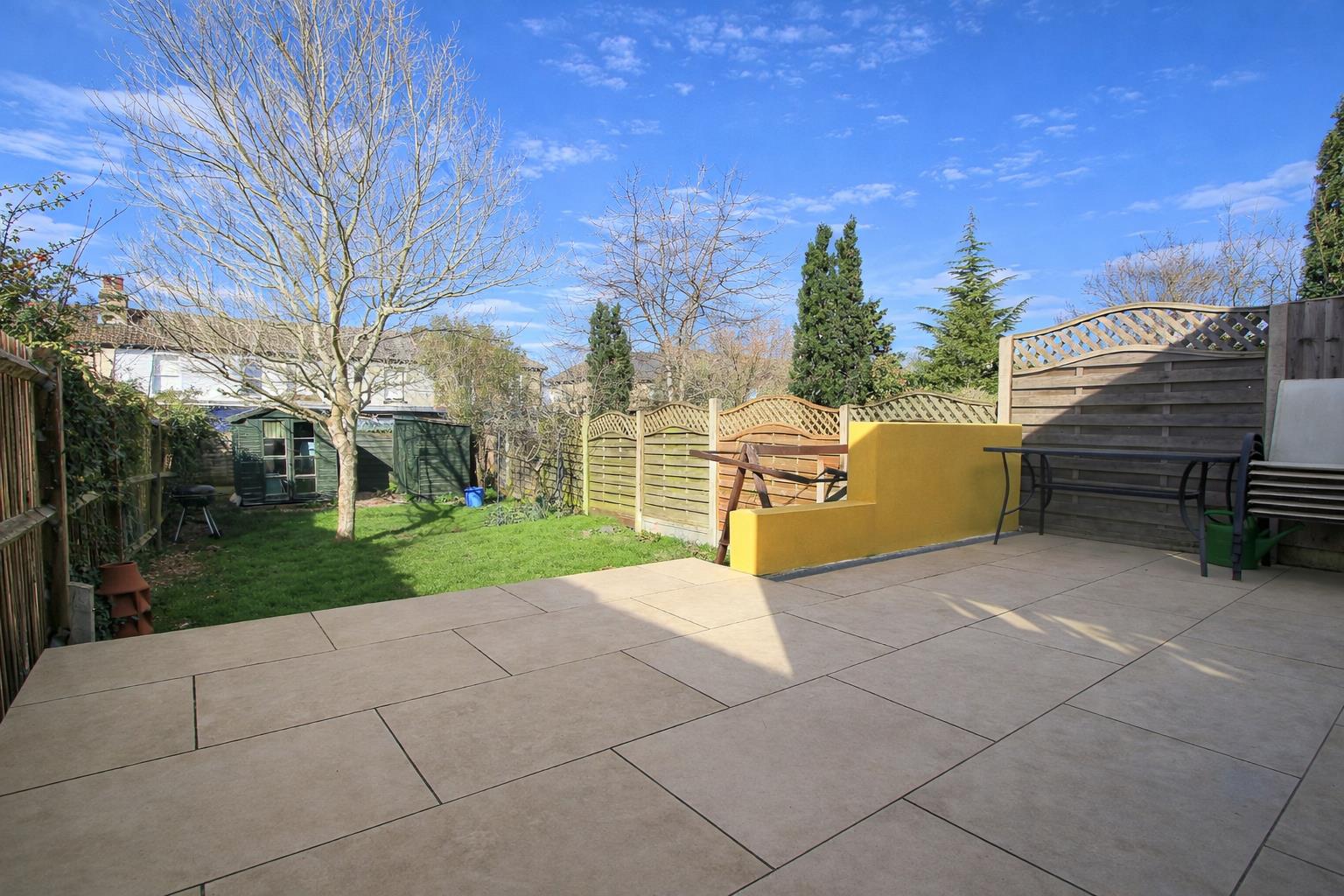 Cowper Gardens, Wallington